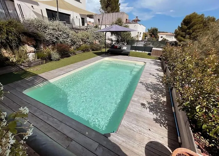 Superbe Familiale Au Calme, Piscine, Vue Panoramique, Entre Et Rivieres *